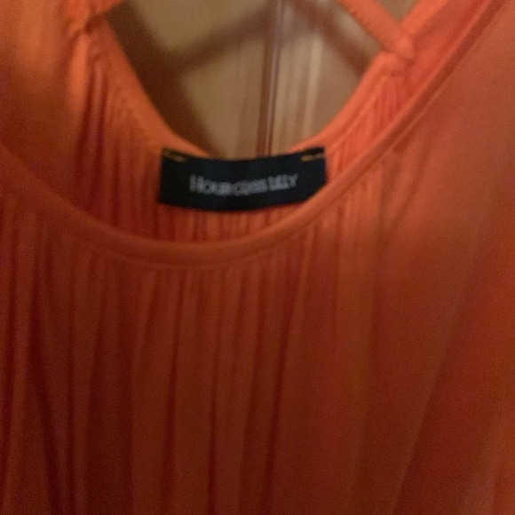 Women’s top - Picture 2 of 2